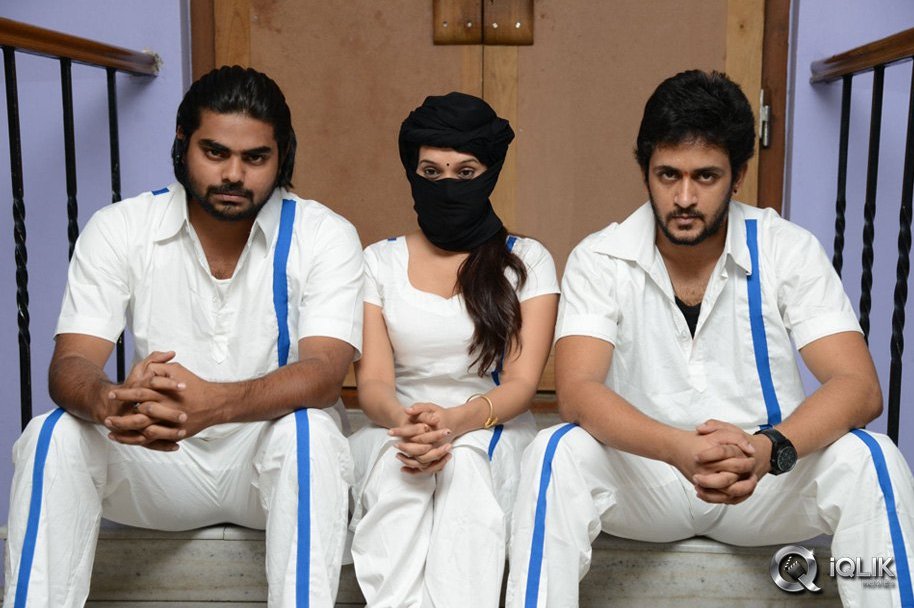 Oka-Criminal-Prema-Katha-Movie-First-Look-Launch